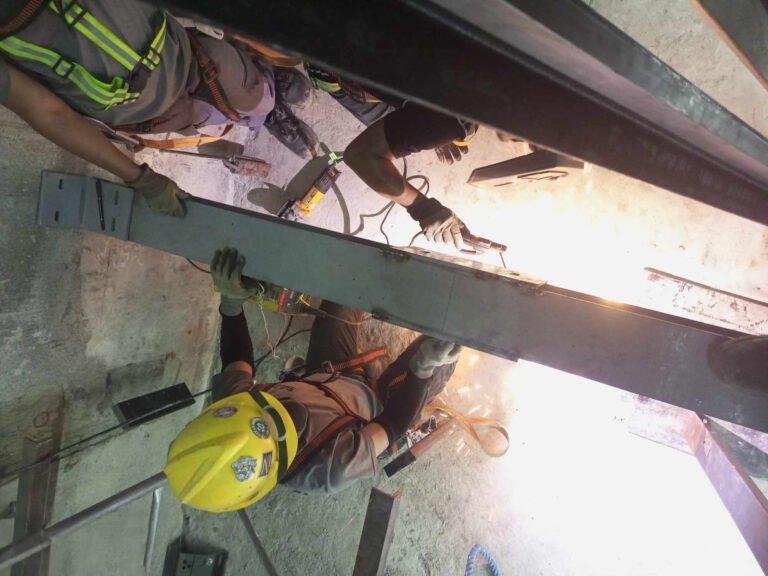 FULL WELD MS PLATES ON I BEAMS