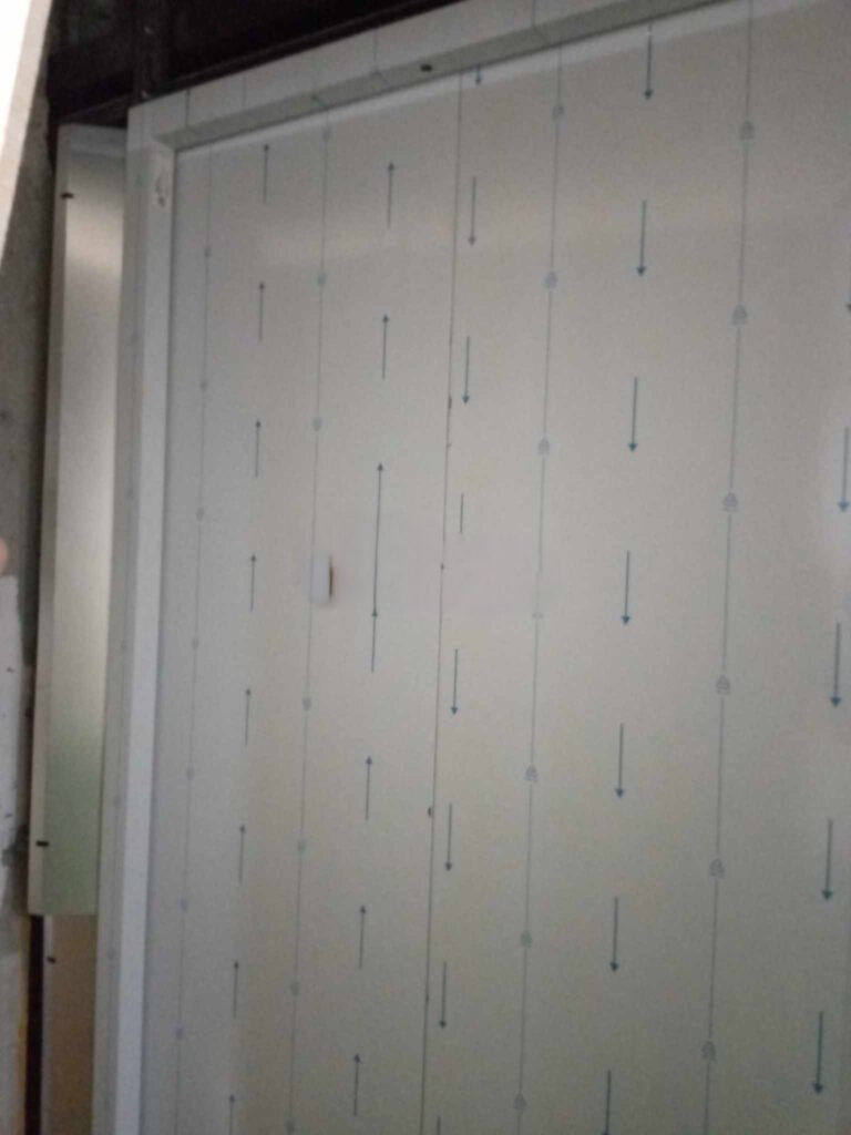 Landing door 3rd floor