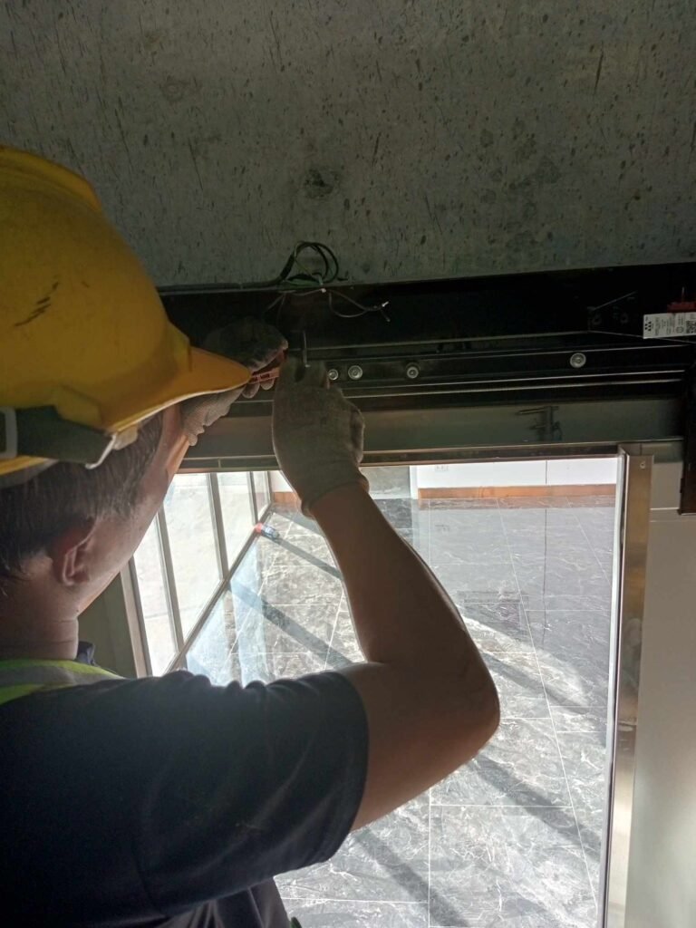 WIRING LANDING DOOR PE 2